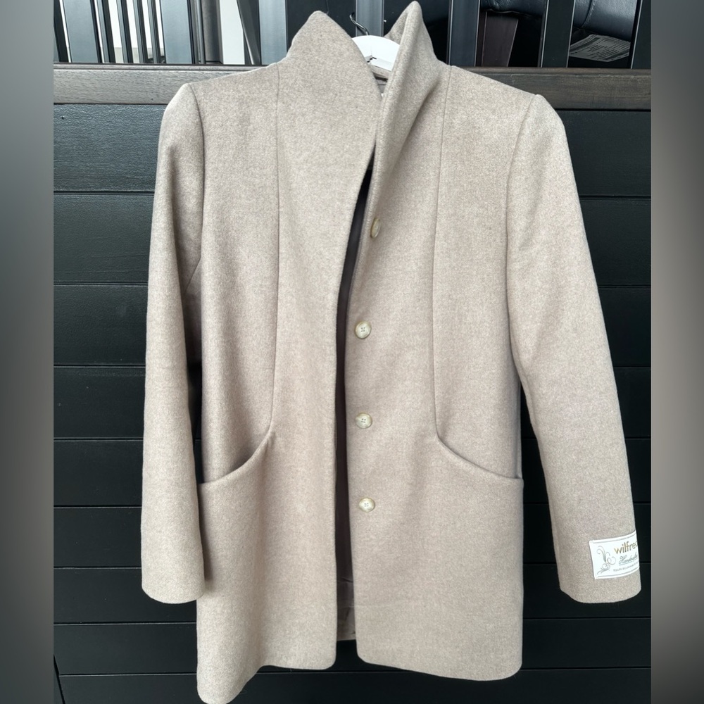 Aritzia Cocoon Coat